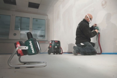 Аккумуляторный фонарь Metabo BSA