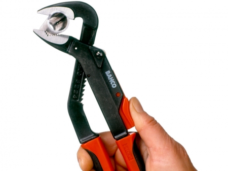 Переставные клещи ERGO™ 8225CIP