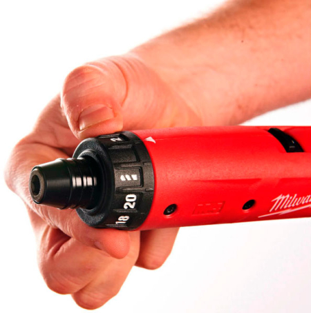 Викрутка акумуляторна Milwaukee M4 D-202B 4933440475