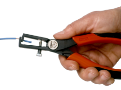 Плоскогубцы ERGO™ 2223 G-150