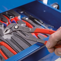 Набор  инструментов - Knipex 002001V17