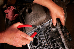 Съемник стопорных колец MILWAUKEE 4932492493