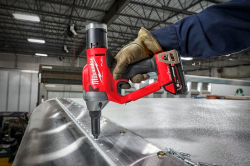 Заклепочник MILWAUKEE M18 ONEFPRT-202X 4933478602