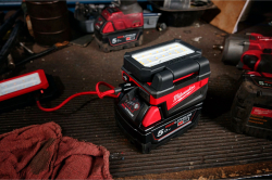 Ліхтар світлодіодний Milwaukee M18 ALIS-0 4933498148