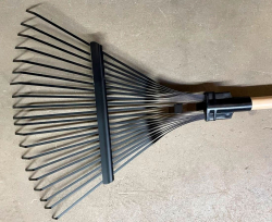 Грабли Fiskars FSC 1011611