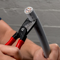 Кабелерез с пошаговым резом KNIPEX 95 11 225