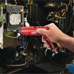Викрутка акумуляторна Milwaukee M4 D-202B 4933440475